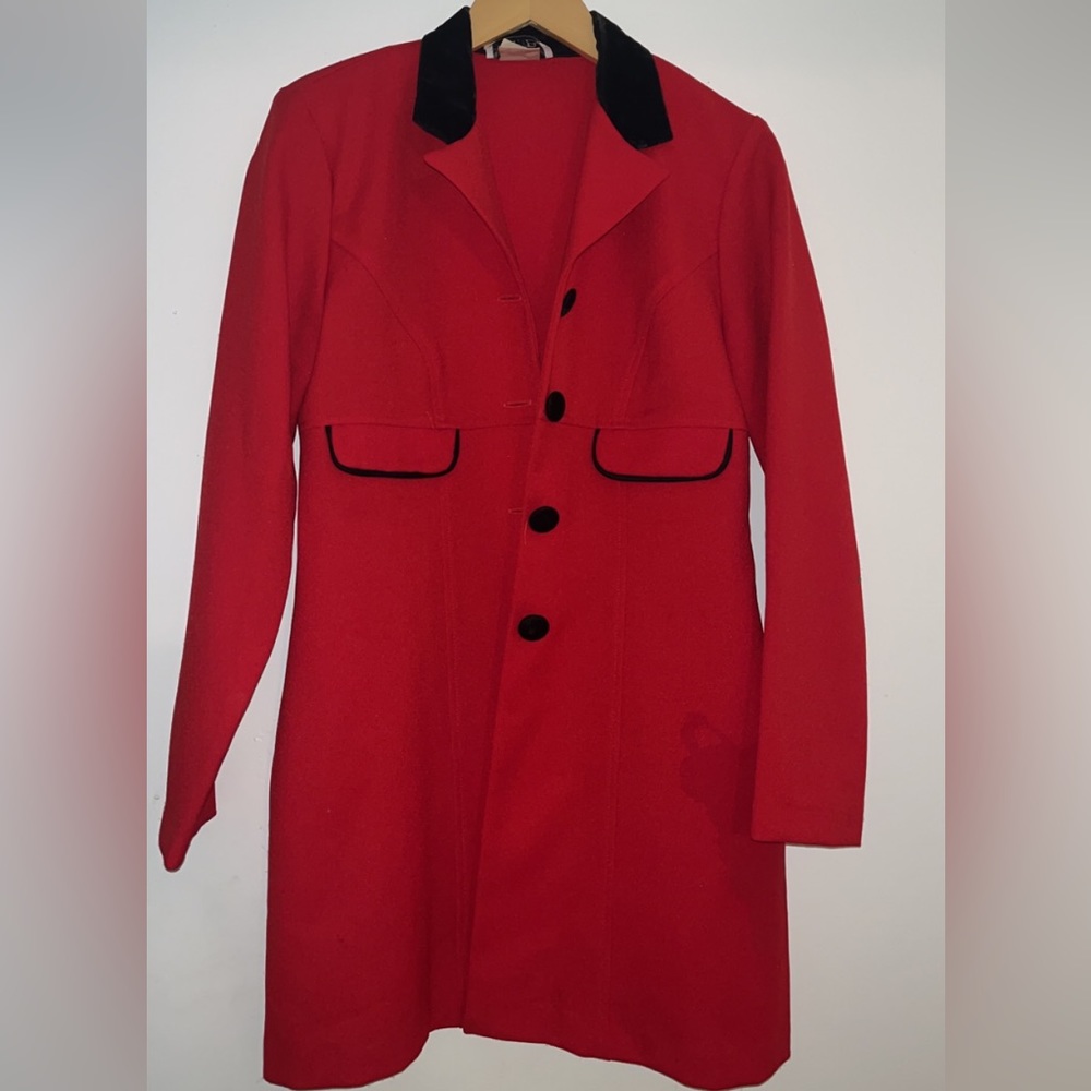 Red Coat - image 1